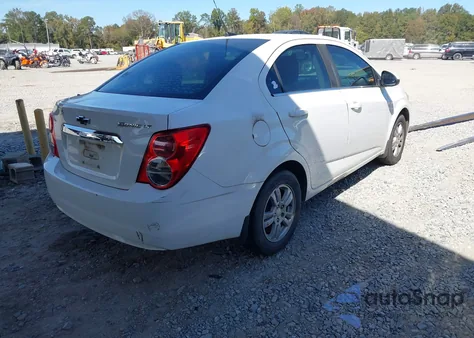 2014 Chevrolet Sonic Lt Auto z USA, uszkodzony, nr VIN 1G1JC5SH1E4173899